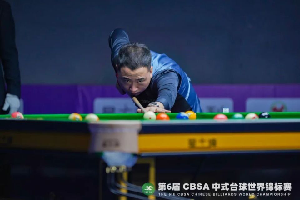 塞尔比