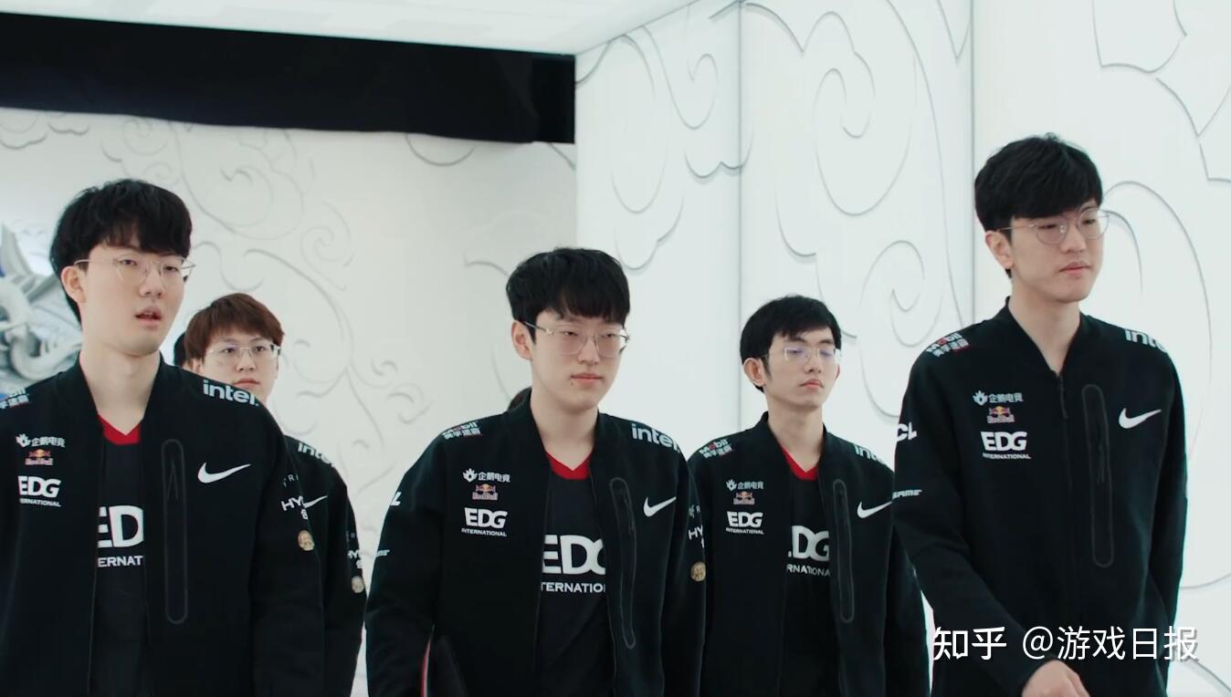 他们快速进 他们快速进