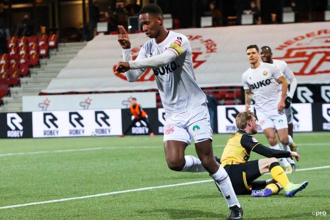 入两难境地 入两难境地