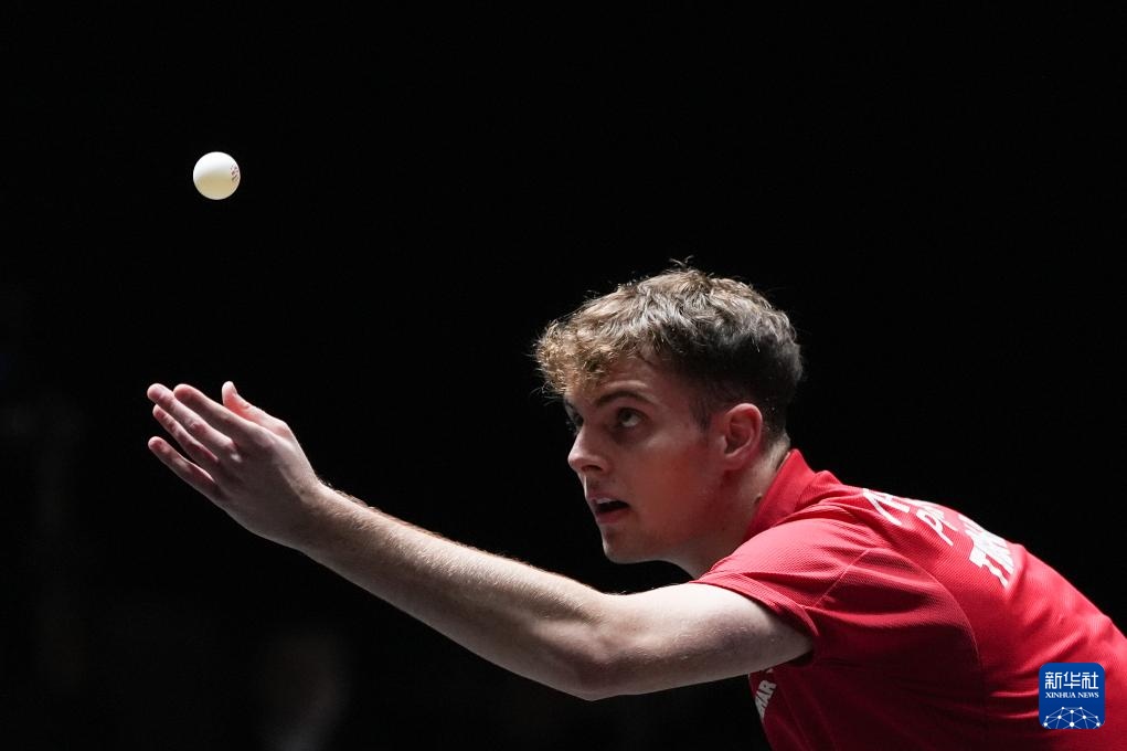 防线上的 防线上的