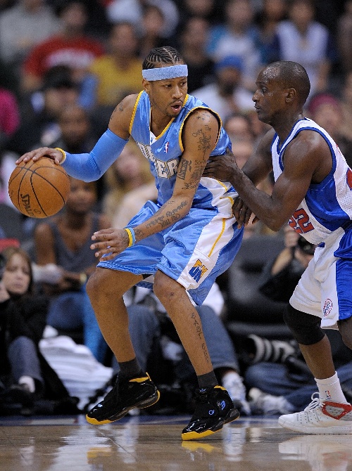 克制却仍被 克制却仍被